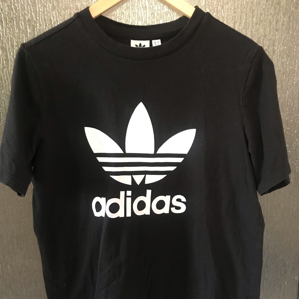 Adidas tee shirt